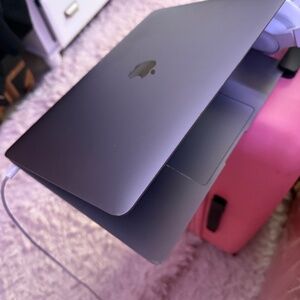 Apple MacBook Air 13”